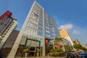 Гостиница Sol de Oro Hotel & Suites  Лима